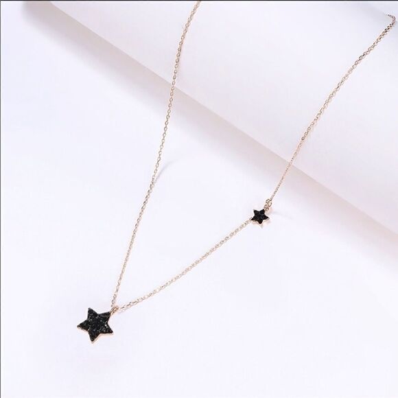 🐝Star necklace with material Zinc Alloy & Resin - Picture 2 of 3